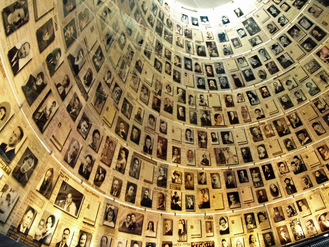 Yad Vashem, Sala Imion