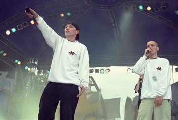2001 rok, Opole. Na zdjęciu Sebastian „Rahim” Salbert i Wojciech „Fokus” Alszer
