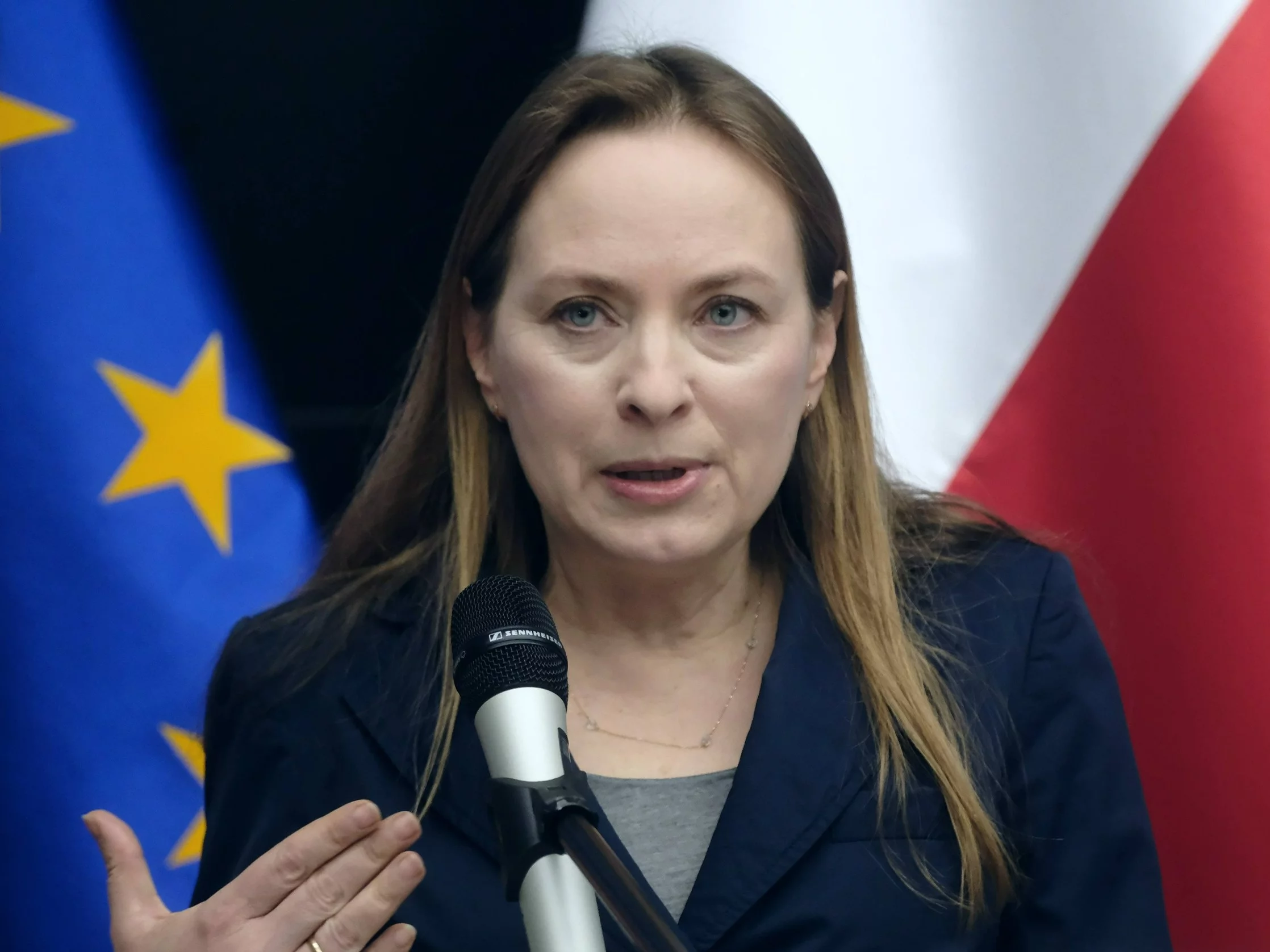 Nauczyciele i pielęgniarki wpadają w 32 proc. Minister zapowiada ostrą walkę o zmianę