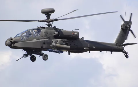 Na zdjęciu Apache WAH-64D Longbow (fot. US Army)