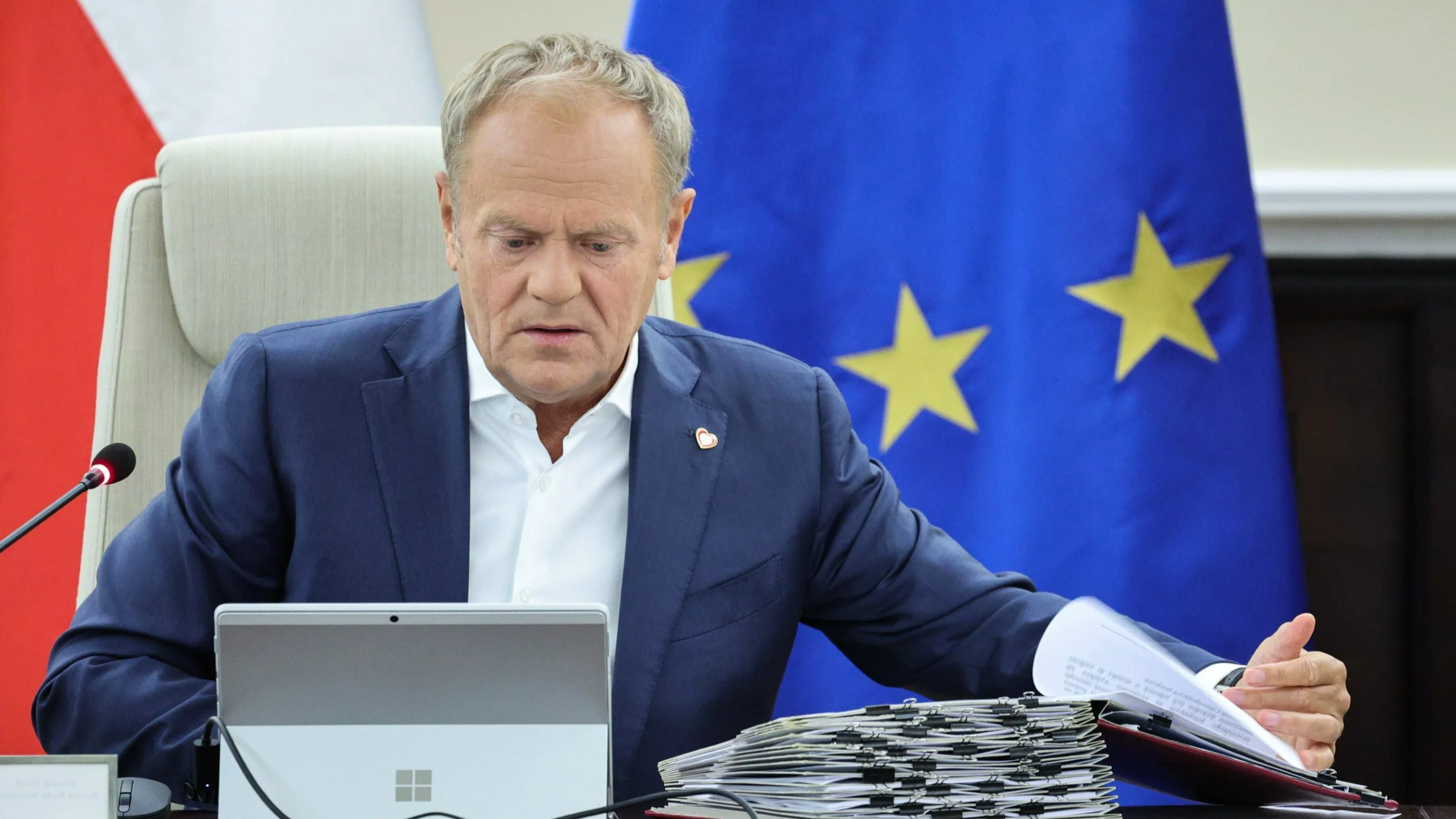 Premier Donald Tusk podczas posiedzenia rządu