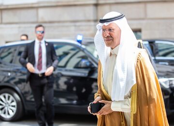Abdul Aziz Bin Salman, saudyjski minister energii, podczas spotkania OPEC
