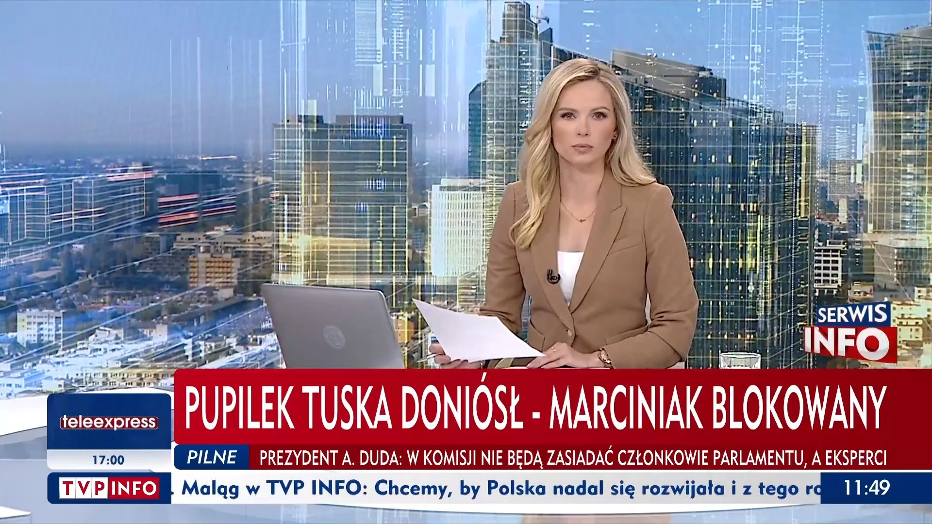 Pasek z TVP Info