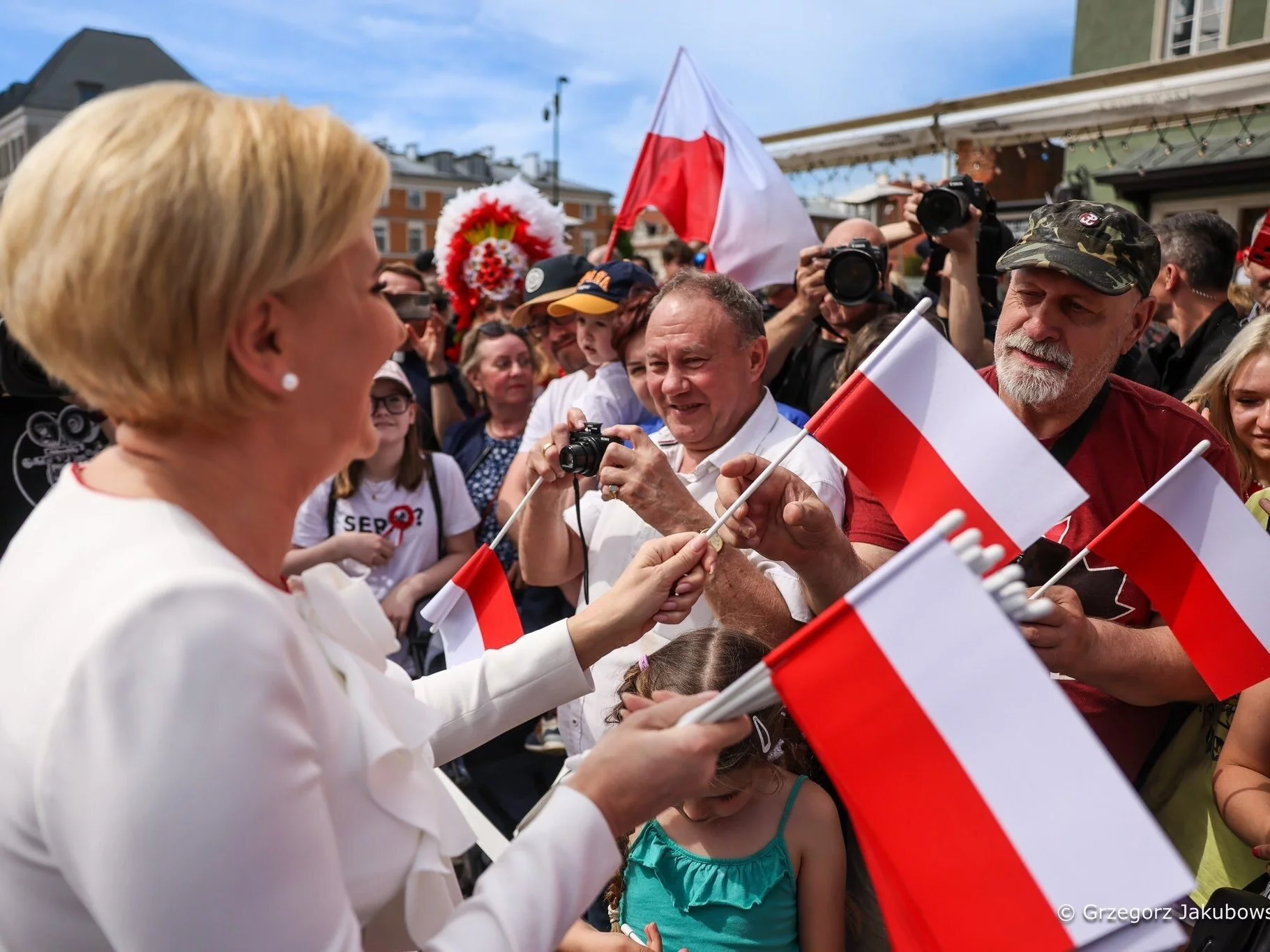 Pierwsza dama Agata Kornahuser-Duda podczas Dnia Flagi w Warszawie