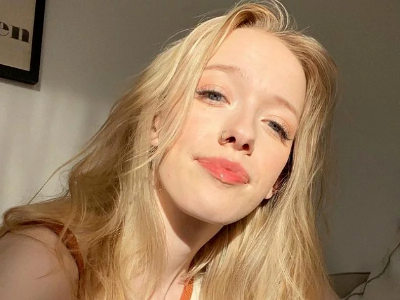 Amybeth McNulty