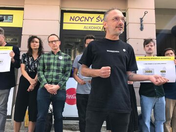 Aktywiści z Miasto Jest Nasze i Porozumienia dla Pragi podczas konferencji