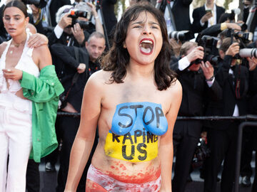 Aktywistka na czerwonym dywanie w Cannes