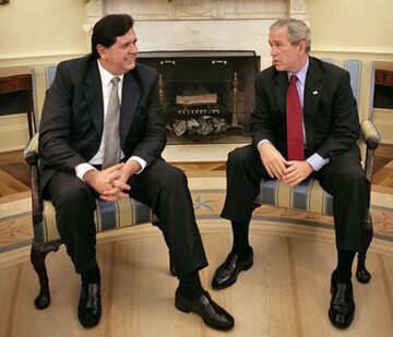Alan Garcia w prezydentem USA G. W. Bushem, 2006