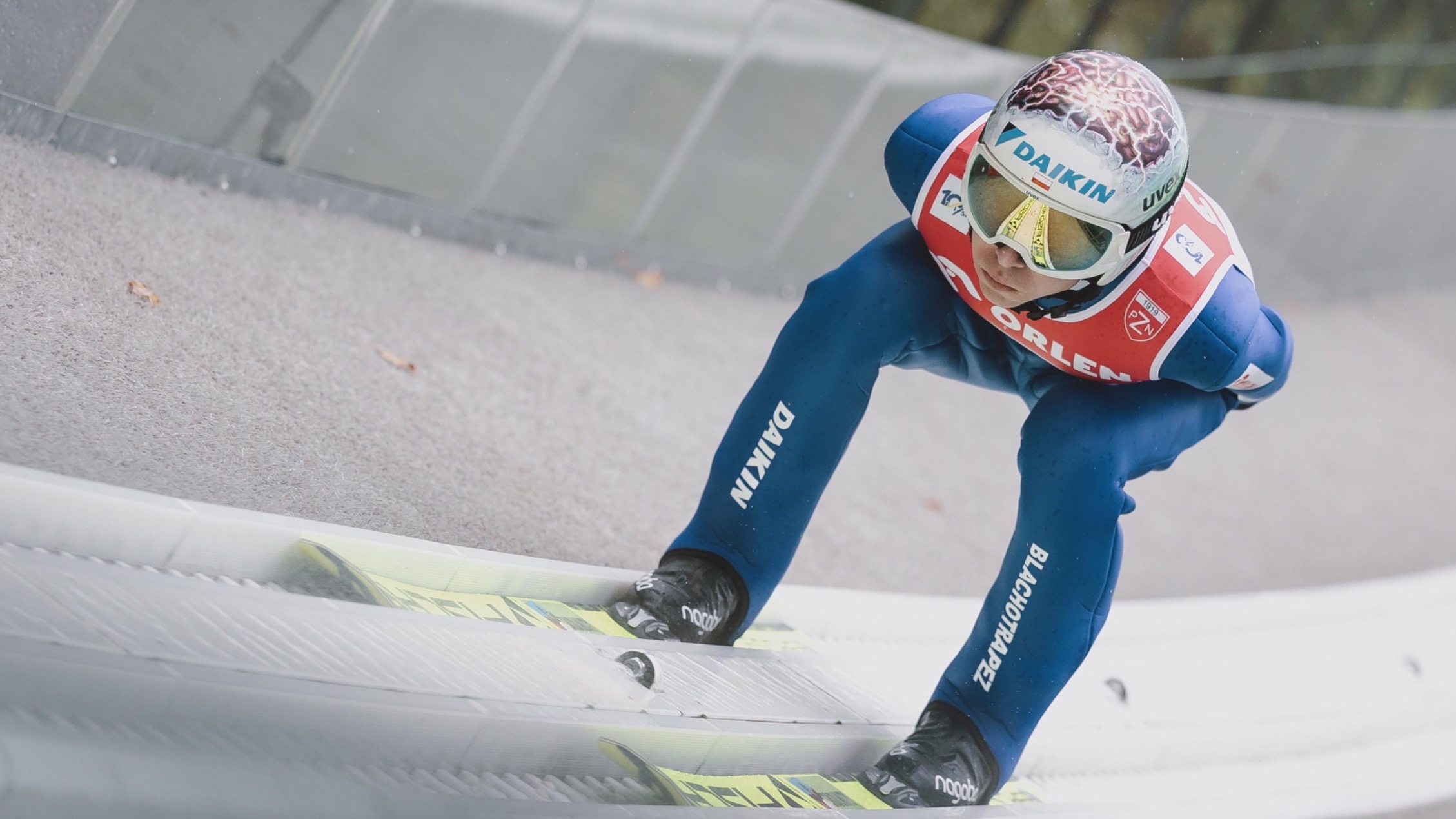 Kiepski występ reprezentacji Polski skoczków narciarskich w Wiśle – Skoki narciarskie – Sport Wprost