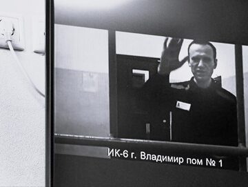Aleksiej Nawalny podczas łączenia wideo z kolonii karnej, 26 września 2023 r.