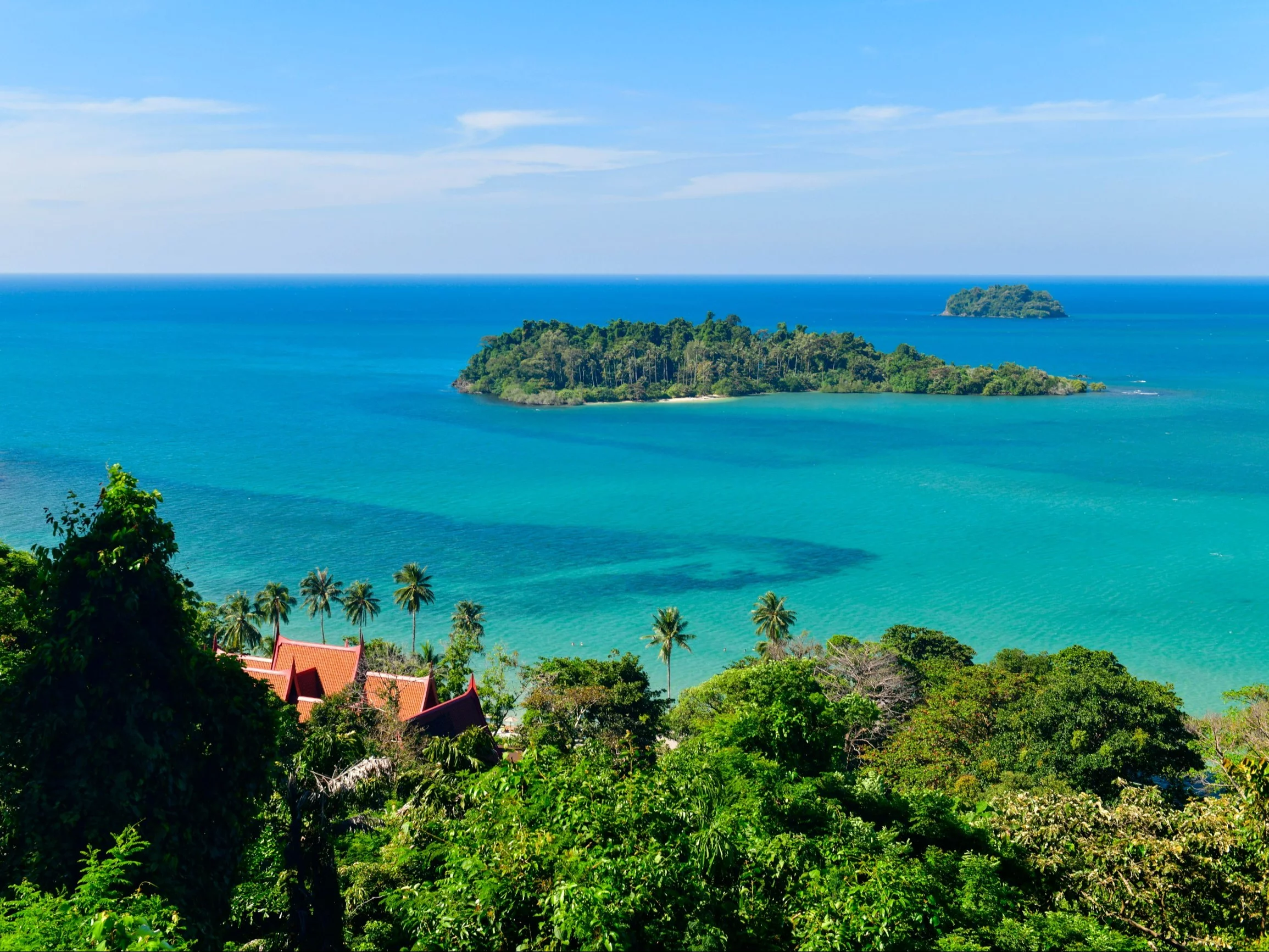 Ambasada wydała komunikat dla turystów. „Odradza się podróże, które nie są konieczne”