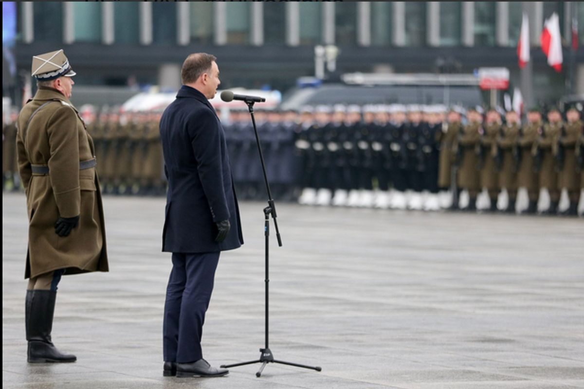 Andrzej Duda podczas uroczystości na Pl.Piłsudskiego