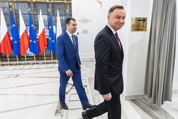 Andrzej Duda w towarzystwie swojego rzecznika Błażeja Spychalskiego