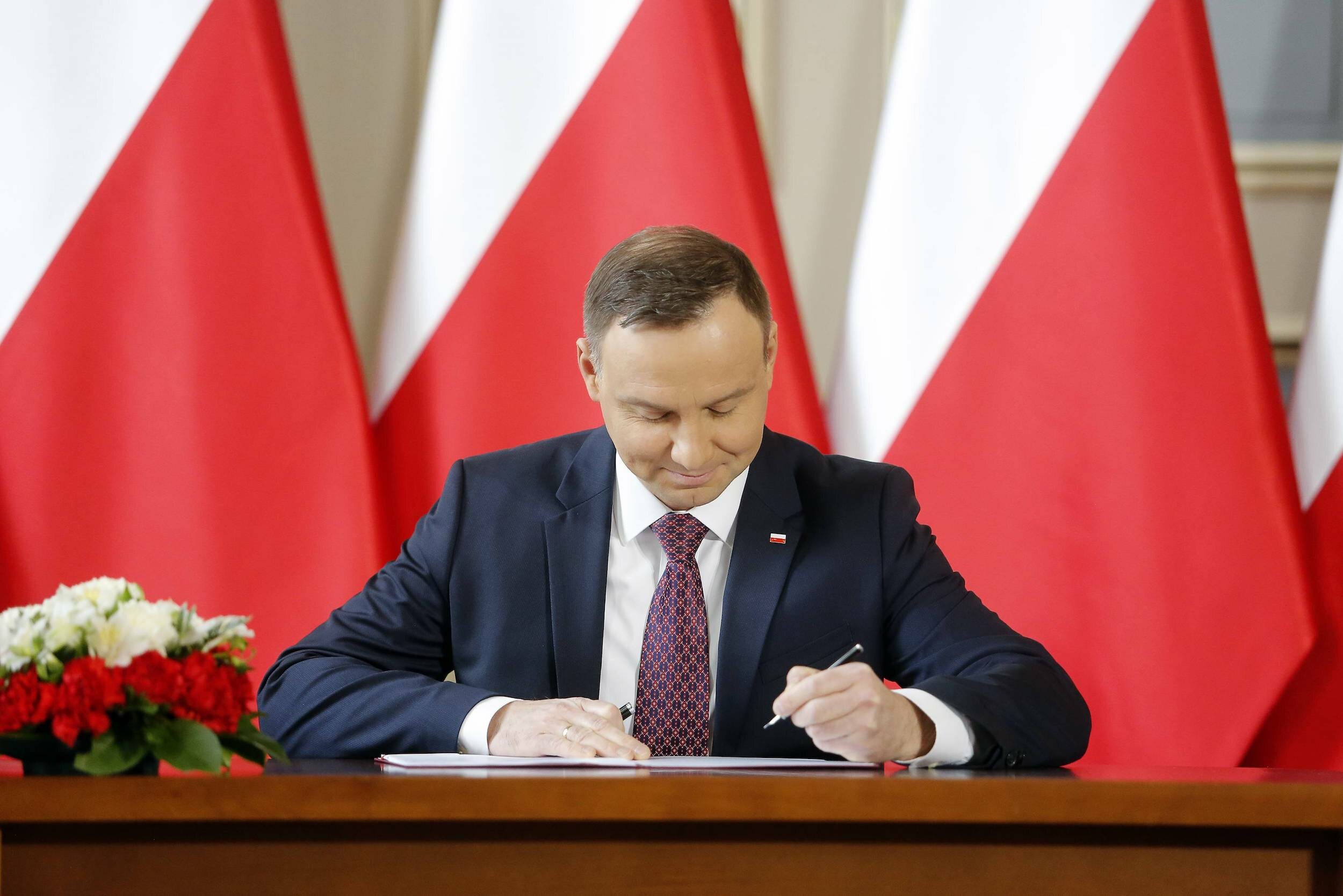 Prezydent Andrzej Duda Podpisał Ustawę Ws Cen Prądu