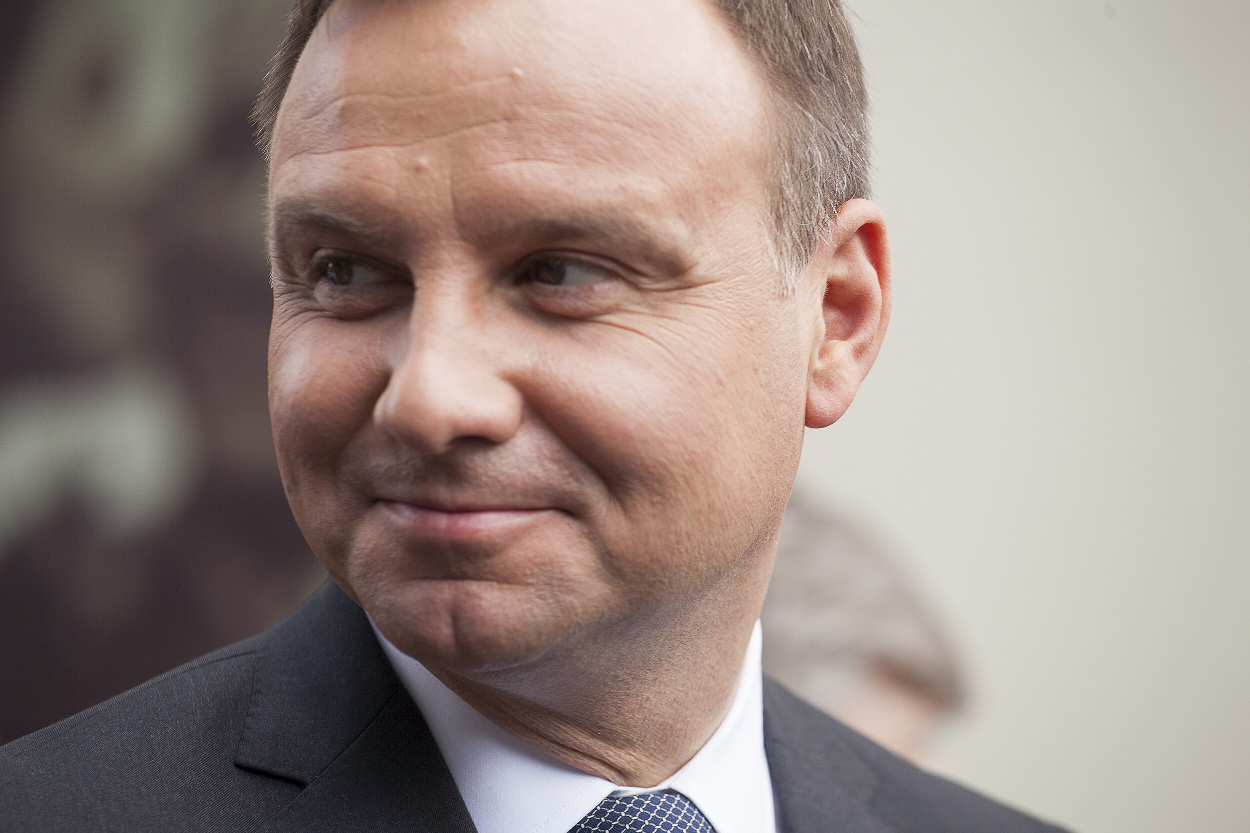 Duda rzadko korzysta z prawa łaski. Ale to ułaskawienie budzi kontrowersje - Vimarsana News