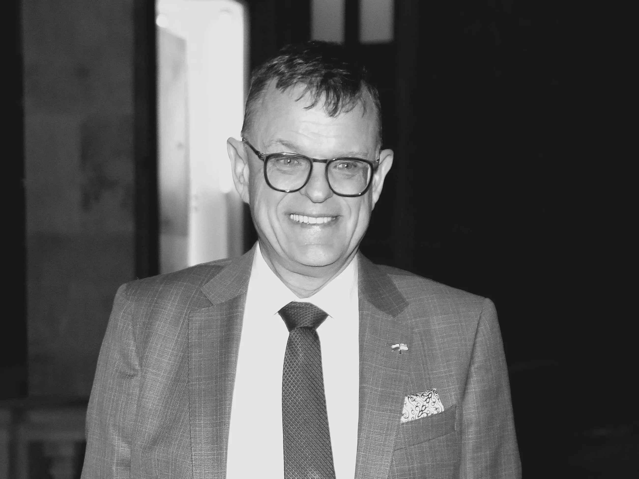 „Tego się nie robi przyjaciołom”. Środowisko w żałobie po śmierci Andrzeja Morozowskiego