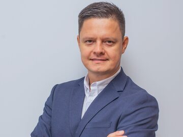 Andrzej Oduliński, Technical and Innovation Key Account Manager, Saint-Gobain Sekurit Transport Division