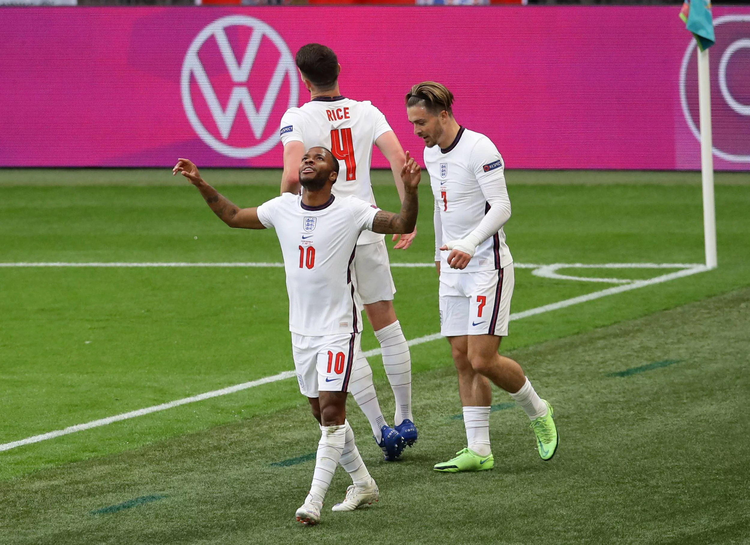 Raheem Sterling w meczu z Czechami