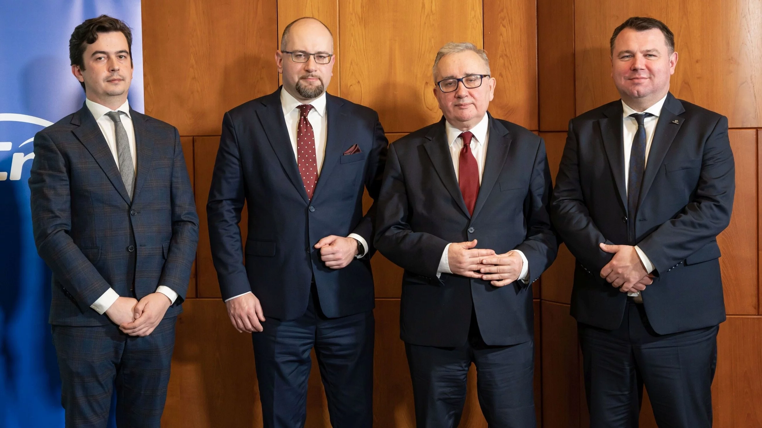 Debata „Suwerenność energetyczna i transformacja sektora w Polsce”: Szymon Krawiec („Wprost”), Paweł Majewski (prezes koncernu Enea), Piotr Pyzik (wiceminister w Ministerstwie Aktywów Państwowych), Paweł Szczeszek (prezes firmy Tauron)