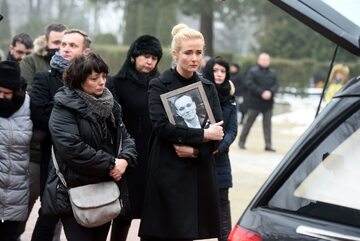 Anna Kalita na pogrzebie męża