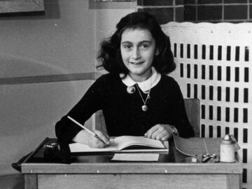 Anne Frank w szkole w 1940 roku
