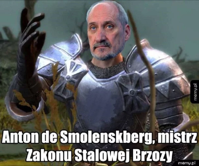 Mem z Antonim Macierewiczem