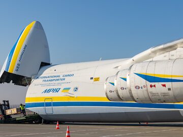 Antonov An-225 Mrija jest cały