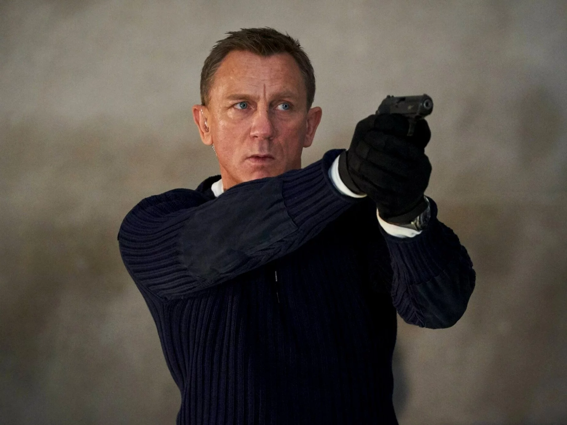 Daniel Craig na planie „Jamesa Bonda”