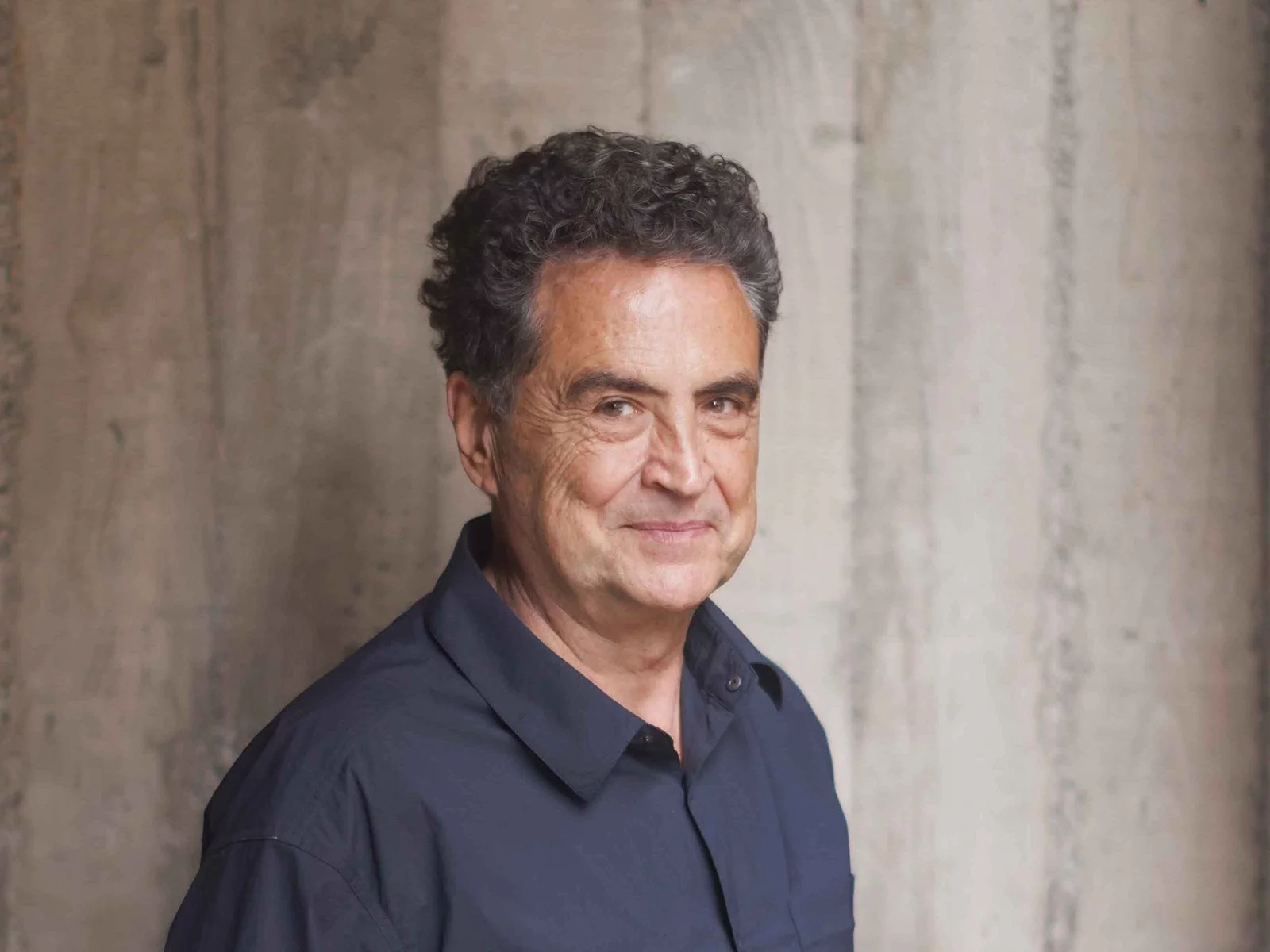 Hiszpański architekt Fernando Menis opowiada o projektowaniu z szacunkiem dla miejsca