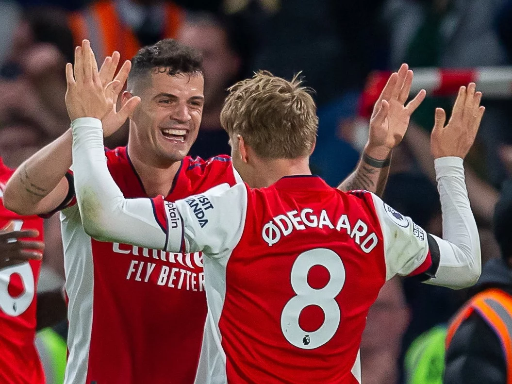 Granit Xhaka i Odegaard