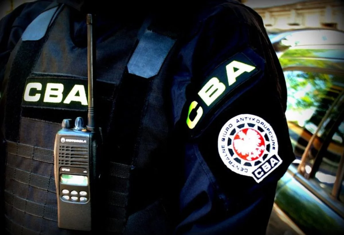 Namówił Ziobrę, żeby przyjął pieniądze od kancelarii Krala na fundację. Kim jest były agent CBA?
