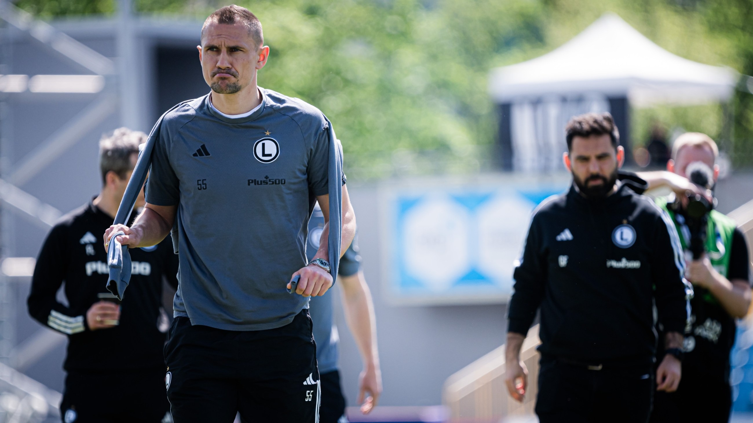 Artur Jędrzejczyk jasno o atmosferze i Goncalo Feio. „Drużyna jest z trenerem” – Liga Konferencji Europy UEFA – Sport Wprost