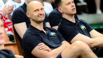 Asystent trenera reprezentacji Ukrainy Piotr Graban (z lewej)