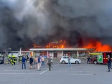 Atak na centrum handlowe w Krzemieńczuku