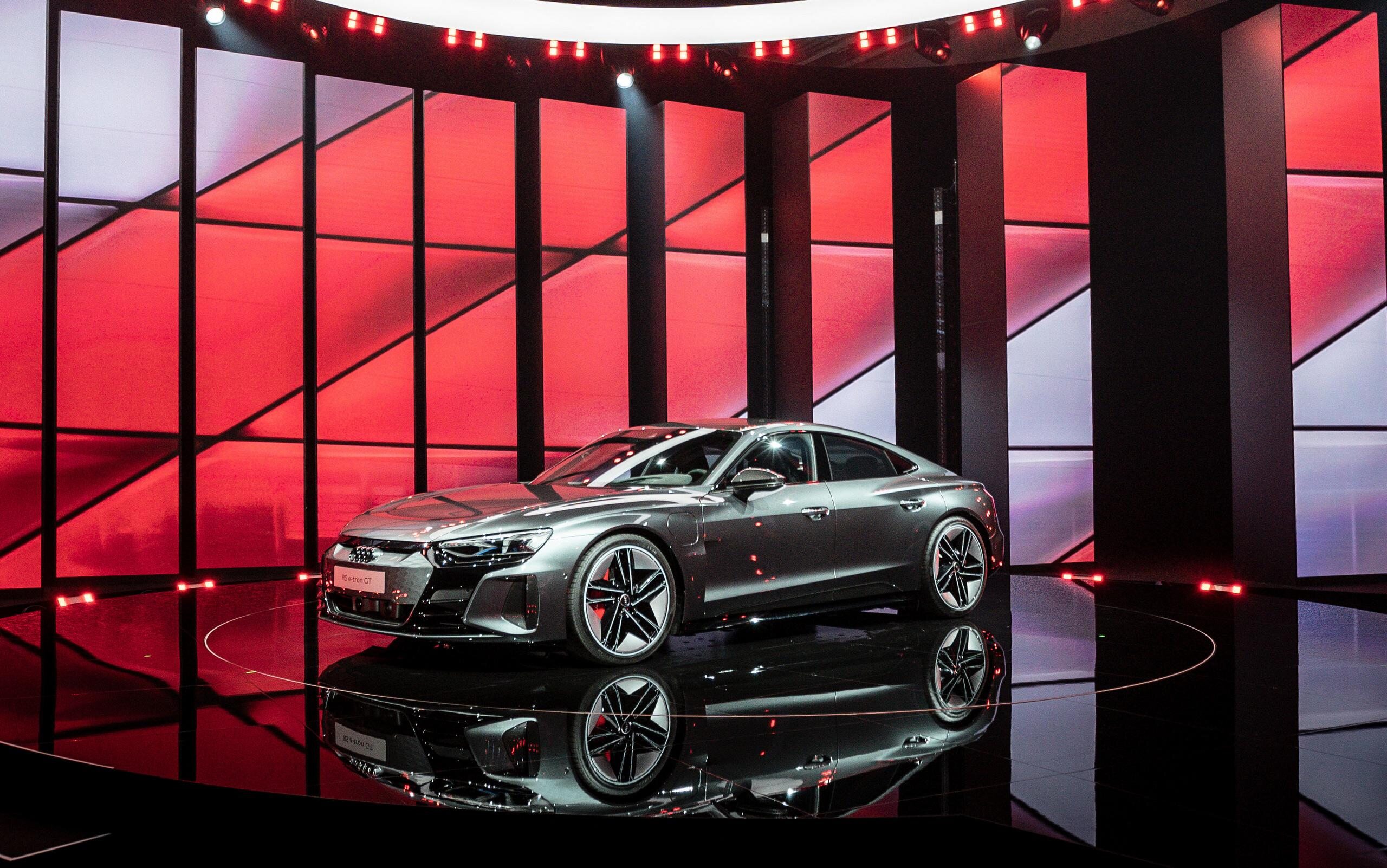 Nowe Audi etron GT zaprezentowany. Auto ma ponad 600 KM