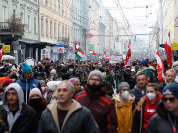 Austria. Protest przeciwko ograniczeniom covidowym