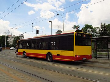 Autobus we Wrocławiu, zdjęcie ilustracyjne