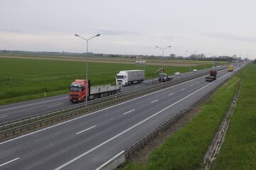 Autostrada A4 podczas prac końcowych na jednym z odcinków