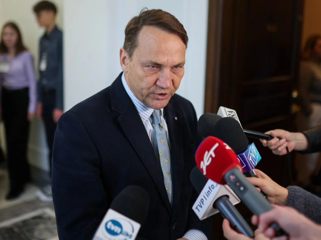 Incydent na spotkaniu z Sikorskim. Interweniowały służby