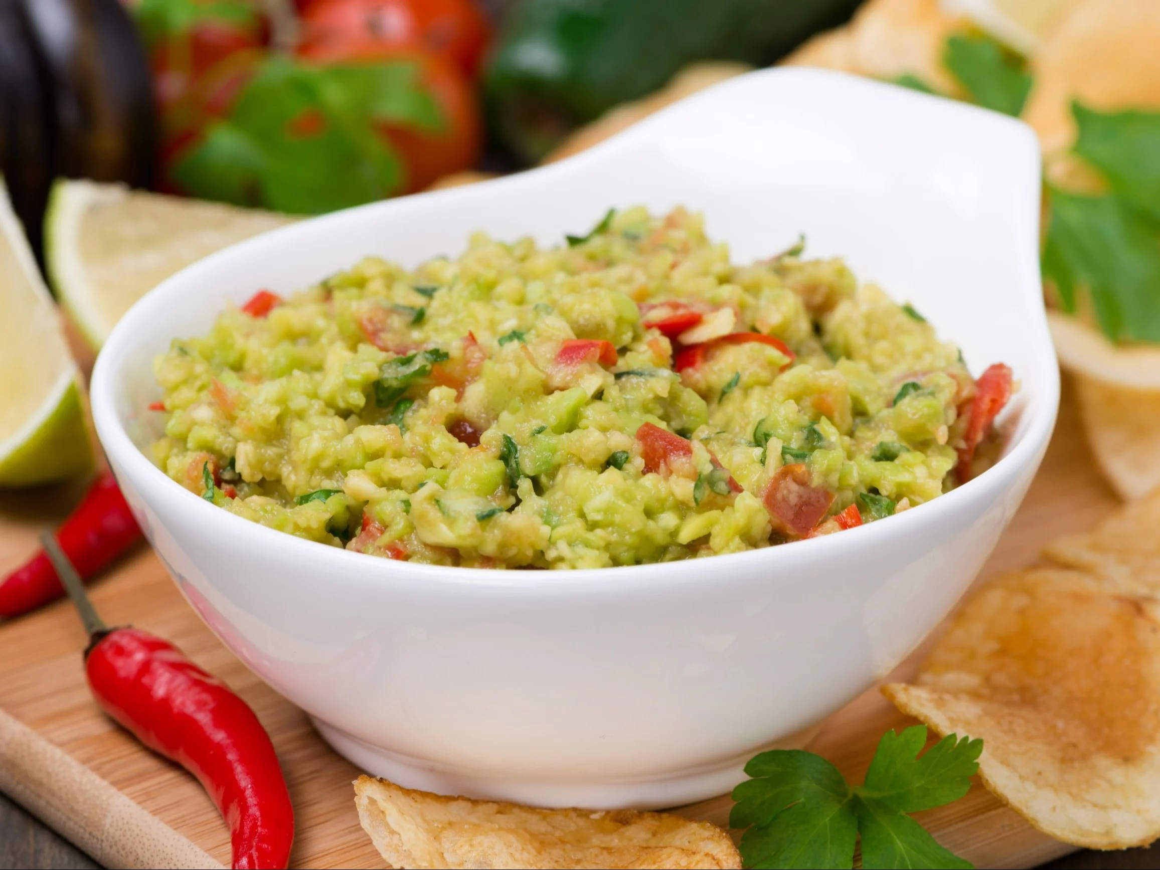 Guacamole z dodatkami