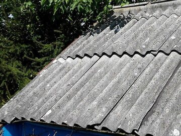 Azbest na dachu