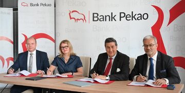 Bank Pekao, umowa z Bankiem Rozwoju Rady Europy