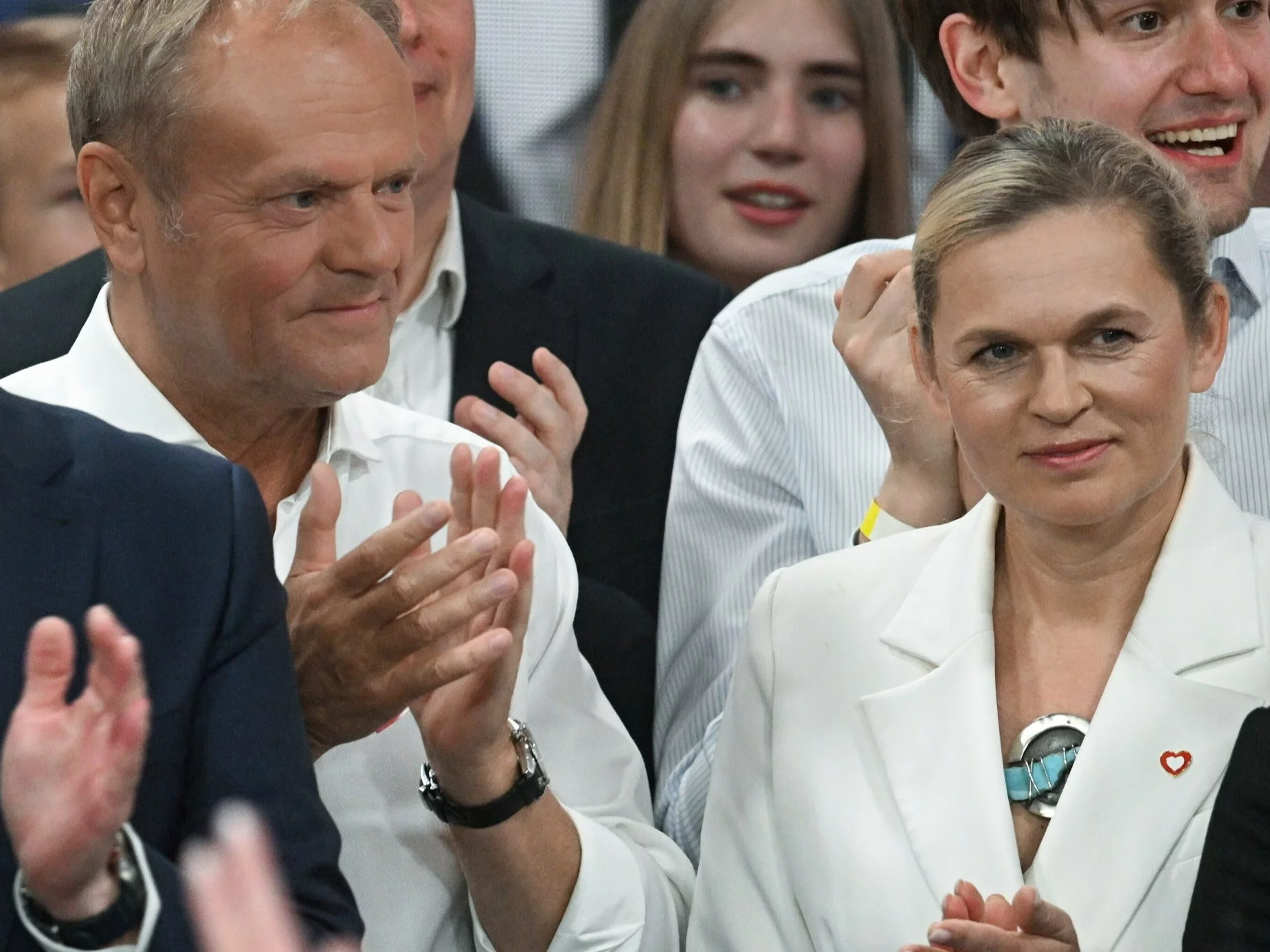Donald Tusk i Barbara Nowacka podczas wieczoru wyborczego Rafała Trzaskowskiego