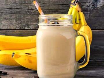 Białkowy koktajl z dodatkiem bananów