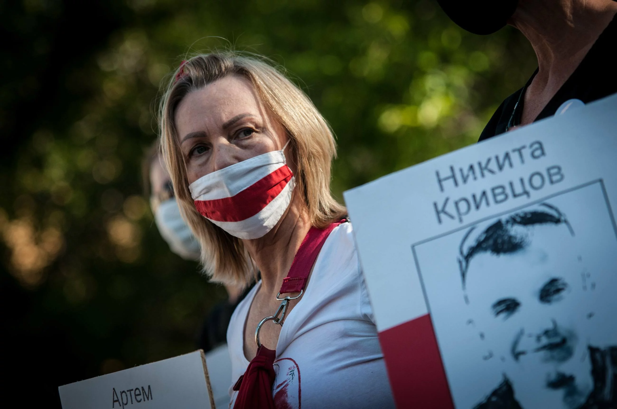 Protest Białorusinów w Rzymie, przypominający o uwięzieniu Romana Protasiewicza