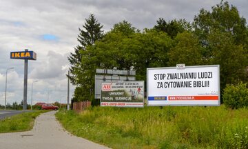 Billboard w pobliżu sklepu IKEA w Lublinie