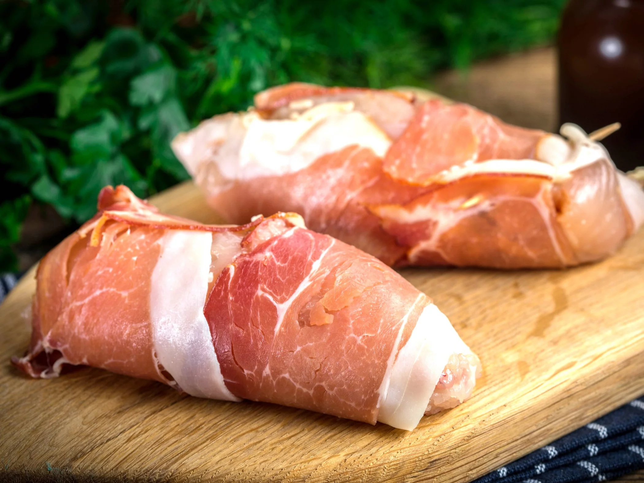 Kurczak zawinięty w boczek