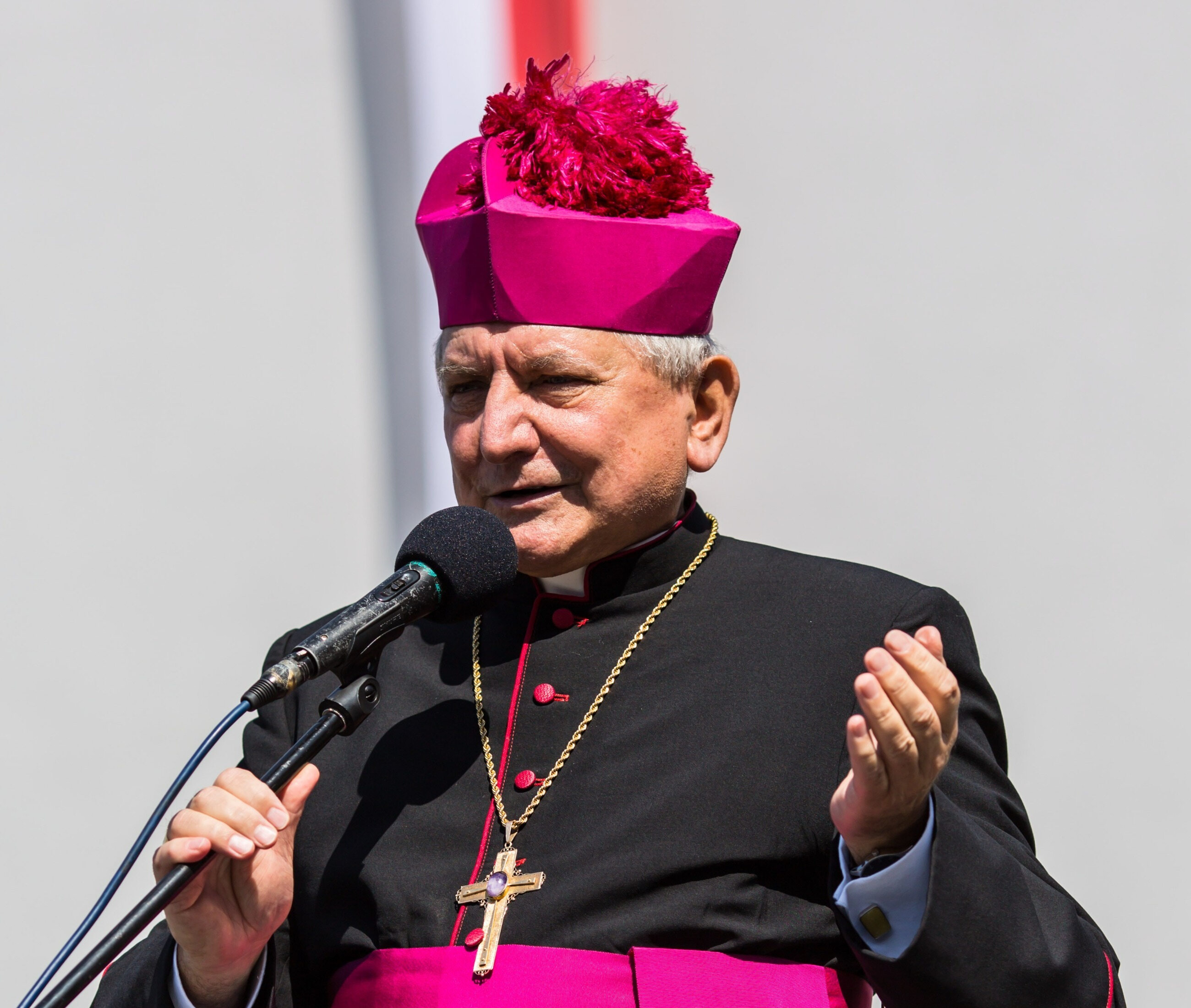 Bp Janiak Na Terenie Diecezji Kaliskiej Kuria Informuje Nuncjature