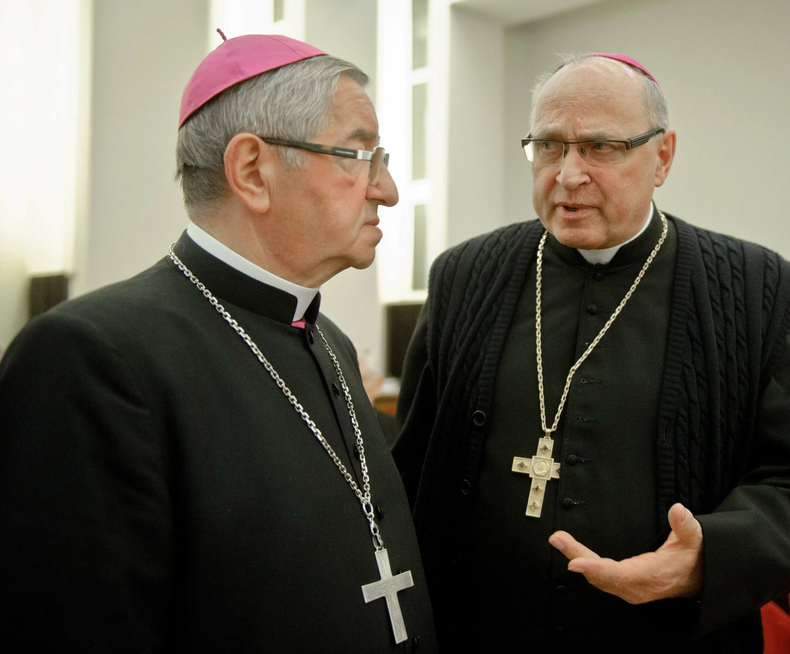 Biskup Wiesław Mering, obok arcybiskup Sławoj Leszek Głódź