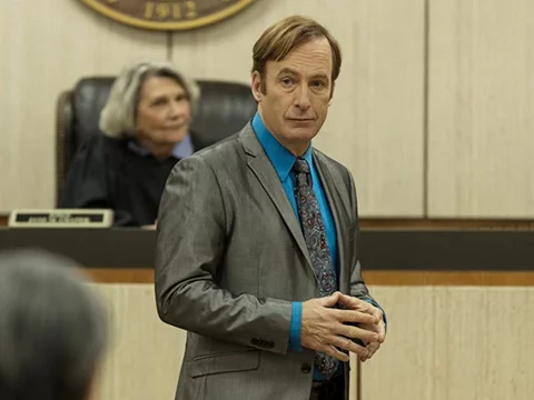 Bob Odenkirk jako Jimmy McGill w serialu „Zadzwoń do Saula”